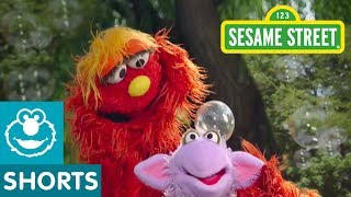 Sesame Street Catching Bubbles  Murrays Science Experiments [upl. by Besnard909]