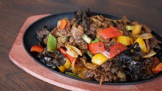 Homemade Sizzling Beef like at the Chinese Restaurant  Morgane Recipes [upl. by Ialda15]