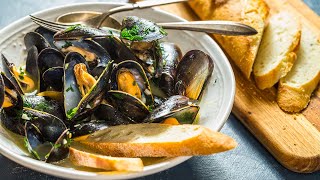 White Wine Mussels  My FAVORITE SEAFOOD recipe [upl. by Reemas]