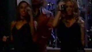 Don Omar  Pobre Diabla Live [upl. by Marlo834]