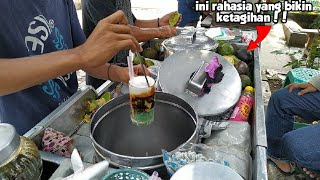 Ice Cendol Alpucado Cipaganti  Kuliner Bandung  Indonesian Street Food [upl. by Gloriana]