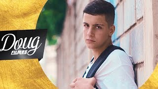 Mc Leozin  Eu me Lembro CLIPE OFICIAL Doug FIlmes [upl. by Sandye107]