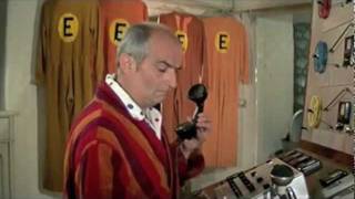 Louis de Funès  Lhomme orchestre 1970  Interception [upl. by Llertnahs]