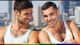 The gay world UNITED  Moovz Social Network [upl. by Thebazile]