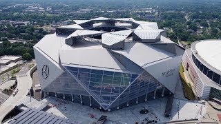 The Atlanta Falcons Revolutionary New Stadium Is Unlike Any Other Youve Seen [upl. by Dnomso]